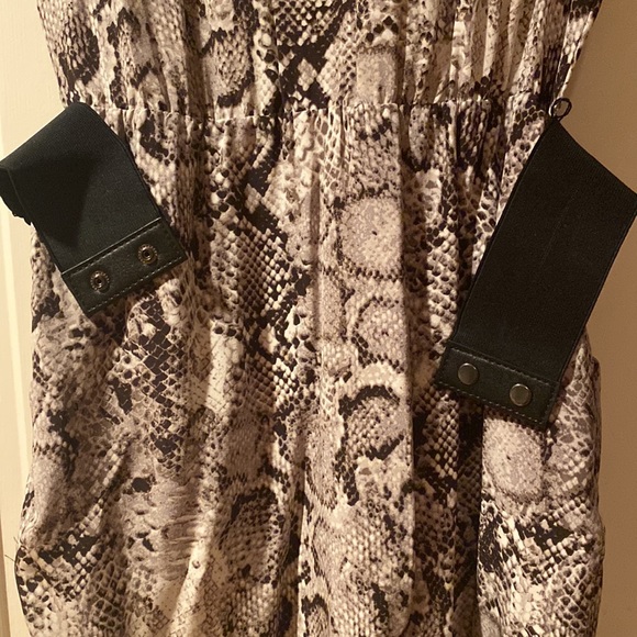 BCBG Max Azria snakeskin print belted dress - Picture 7 of 8